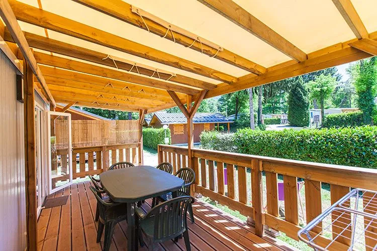 Mobil-home Louisiane Grand Large au Camping des Neiges, Savoie