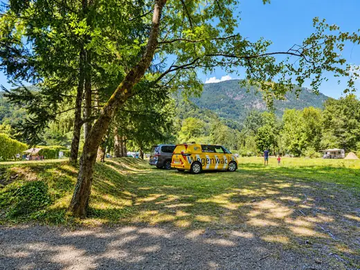 Kampeerplaats voor tent en caravan op Camping des Neiges in de Savoie
