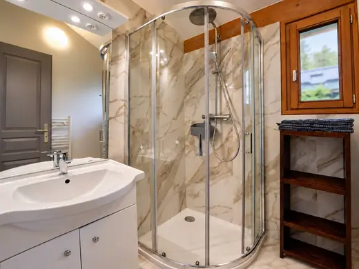 Interieur van een chalet op Camping des Neiges